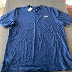 Nike t shirt new with tag